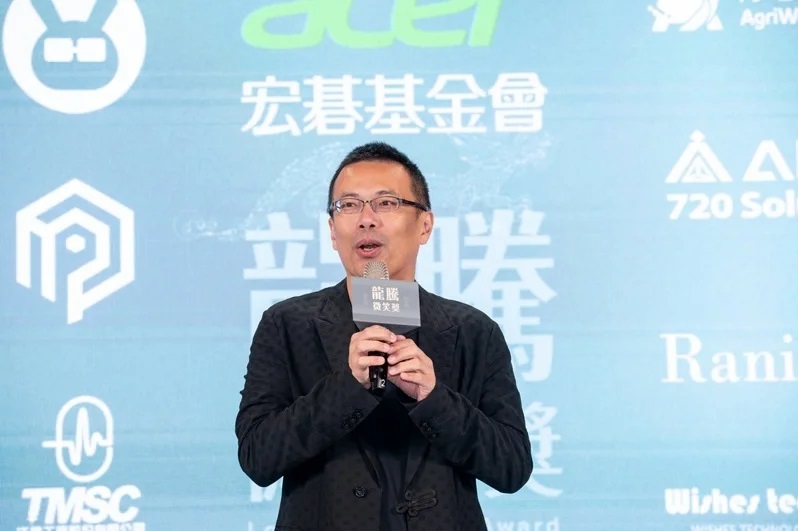 宏碁龍騰微笑獎評審長李達生認為，優秀的人才是台灣中小企業的優勢，但除了團隊之外，「洞察世界趨勢」也是本屆國際組評選的一大重點